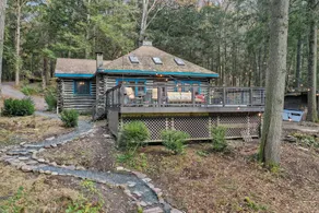 Coziest Creek Cabin- Idyllic, Authentic, Poconos - Image 3