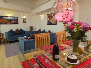 Espacious & Charming Janeth's apartments - Image 3