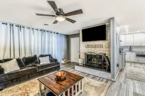 5BR Lakefront Dog Friendly | Hot Tub | Dock - Image 2