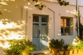 Cal Doctor - House with a garden - Image 5