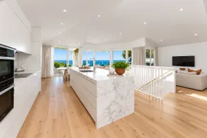 Seaviews at Sunshine Beach 4BR, Pool - Image 4