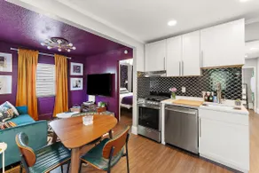 Prince-Themed Cozy Retreat Near Airport & Mall - Image 5