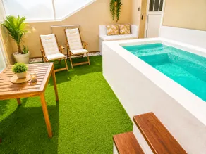 Romantic Oasis. With a swimming pool and private barbecue. - Image 3