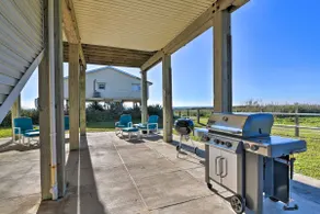 Terramar Beach & Pool Access: West Galveston Home! - Image 3