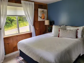 Charming 2 bedroom cabin with amazing views! - Image 5