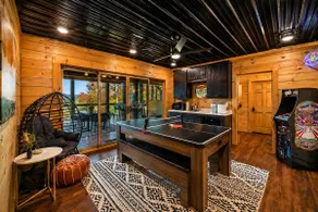 Boujee Lodge: Epic Views•Hot-Tub•Fire-Pit•Games•EV - Image 4
