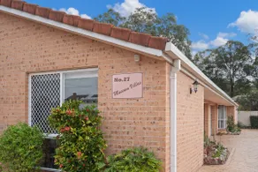 Number 4 at 27 South Street - Image 5