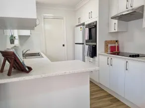 Number 4 at 27 South Street - Image 3