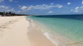Playa Mujeres Family Condo | Beach, Pool & Kayaks - Image 2