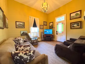 Top 5% on Airbnb - Private - Romantic - Pond - Image 2