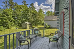 All-Season Sanctuary: Steps to Moosehead Lake - Image 2