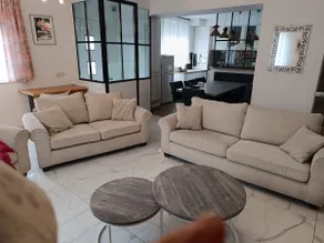 liège 4420 rue jean Jaurès 45 grande maison joyeuse avec terrasse 30m2 pour 8 personnes maximum - Image 2