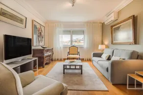 São Bento Gallery Apartment (River View & Garage) - Image 3