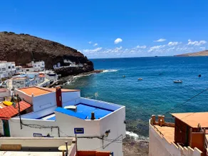 Exclusive Beach Hideaway in Tufia - Image 4