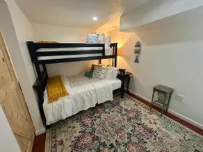 AMAZING Lake Road location!!! - Image 5