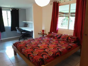 Whole family home with plunge pool - Image 4