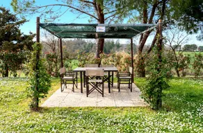 Norma apartment with pool and view - Image 4