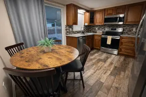 Remodeled 2BR Near Gulf Beaches Fast Wi-Fi - Image 3