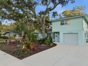 Spacious 4bdr 3bath House with Heated Pool near Downtown - Image 2