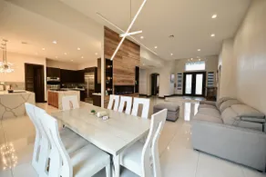SPECTACULAR HOME WITH PRIVATE POOL AND MINI GOLF! - Image 4