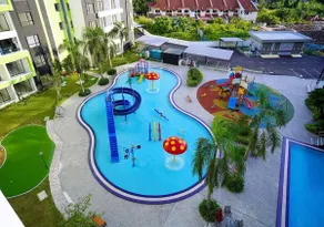 W&W HOMESTAY@ STATION 18 MANHATTAN Condominium - Image 2