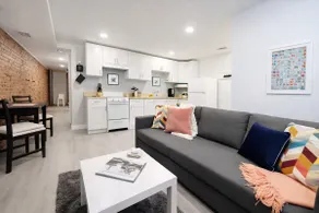 Steps to Metro | Capitol Hill | Sleeps 4 - Image 3