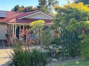 Serene 1 bedroom guest house in Cambewarra Village - Image 2