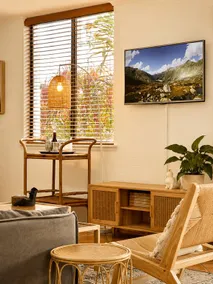Paradise plantation on Noosa Hill 143NI - Image 4