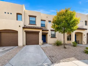 Pet-Friendly 3BR | Community Pool | Near ASU - Image 5