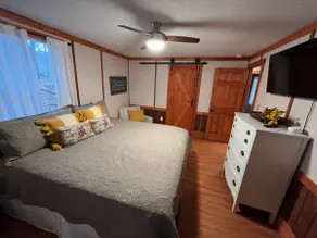 Beautiful Mountain Home with Hot Tub - Image 2