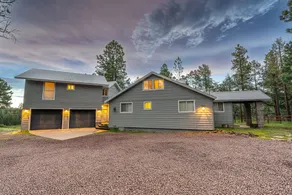 Modern Greer Lake House with Hot Tub - Image 4