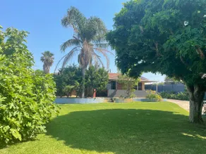Large group bookings: Beach house with 2 villas - Image 4