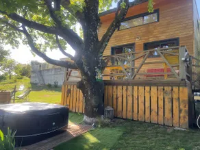 Garden hut with spa and air conditioning - Image 4
