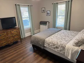 Bright, clean 3 bedroom upper level apartment. - Image 3