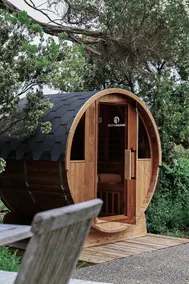 Ocean Beach Lodge With Sauna And Hot Tub - Image 2