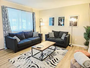 Cozy 3 bed 1 bath entire house- up to 6 people - Image 2