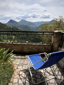 Cottage with terrace and stunning views - Image 4