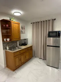 Beautiful Studio with Private entrance. - Image 4