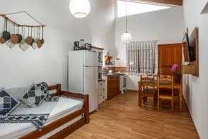 Charming chalet 5 minutes from Estaleiro Churras&Pet Beach - Image 2