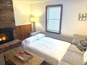The Bluebird Day Chalet 2 bed dtwn Ludlow Village - Image 5