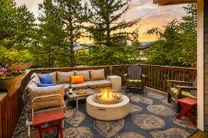 Mountain Retreat | Hot Tub, AC & Wildlife By RMNP - Image 3