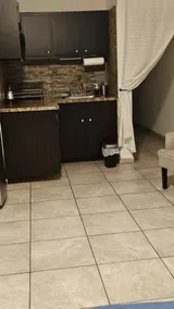 Cozy and modern guest suite for vacation. - Image 3