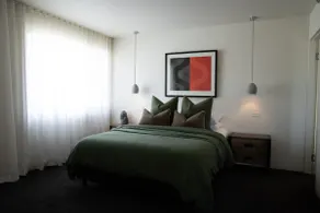 Art House on Elm - The Art inspired Townhouse on Elm, featuring 3 bedrooms and 3 bathrooms - Image 3