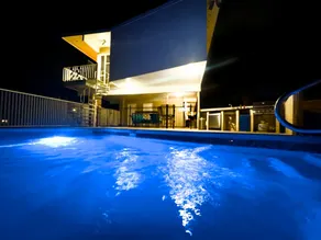 Swimming, Games & Culture near DT! - Image 2