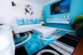 *Viva La Villa* |Perfect Retreat | Sauna and Pool - Image 2