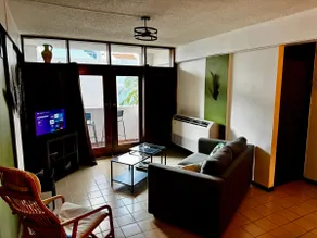 Laidback Condo -4 min stroll to the Beach - Image 5