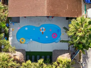 Stylish & Bright: Steps to Beach ~ Pool ~ Hot Tub! - Image 4
