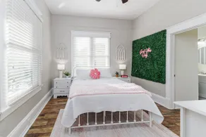3BR Historic Home | Cozy Retreat in Dixieland - Image 5