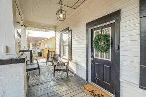 3BR Historic Home | Cozy Retreat in Dixieland - Image 4