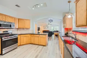 2K sqft Hidden Gem - Relax, Game, Rejuvenate - Image 5